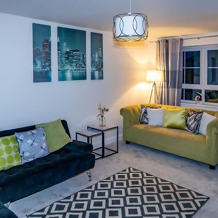 Vila Cozy 3 Bed Sasha House In Beeston Nottingham Exteriér fotografie