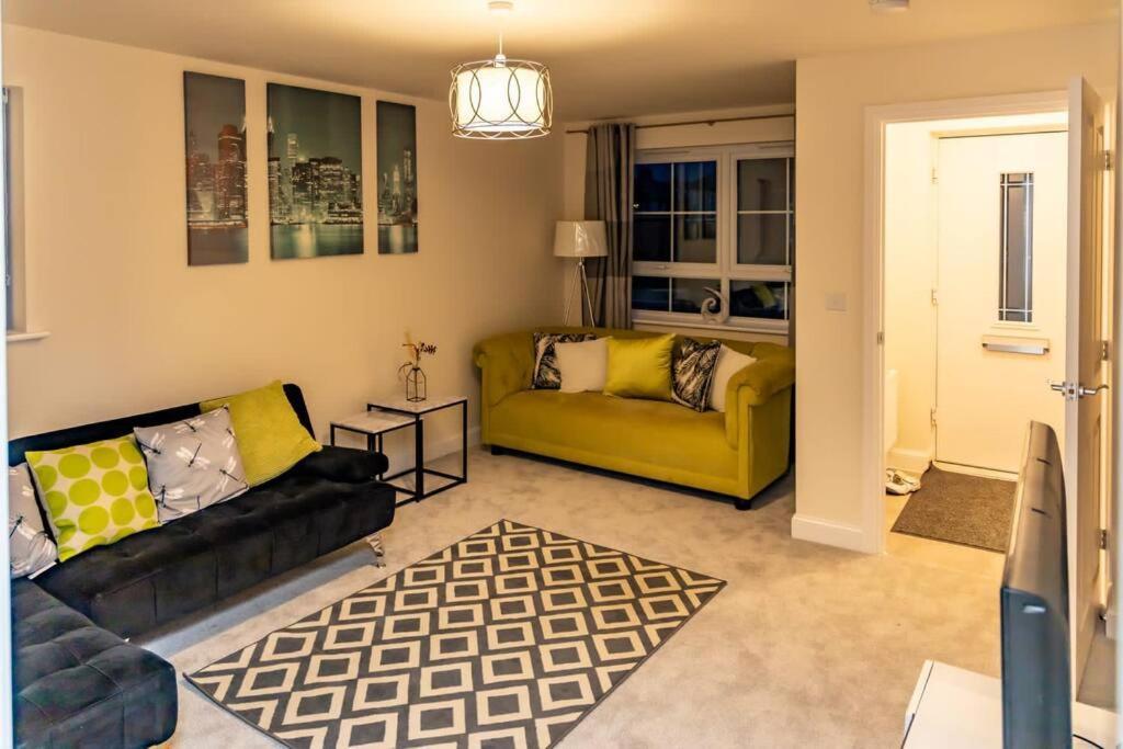 Vila Cozy 3 Bed Sasha House In Beeston Nottingham Exteriér fotografie