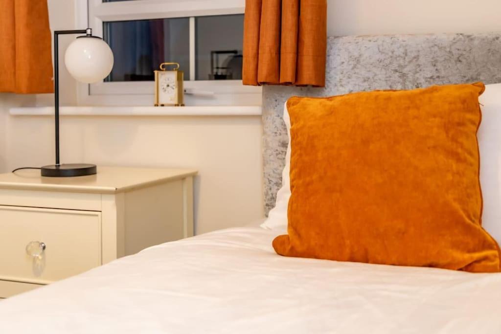 Vila Cozy 3 Bed Sasha House In Beeston Nottingham Exteriér fotografie
