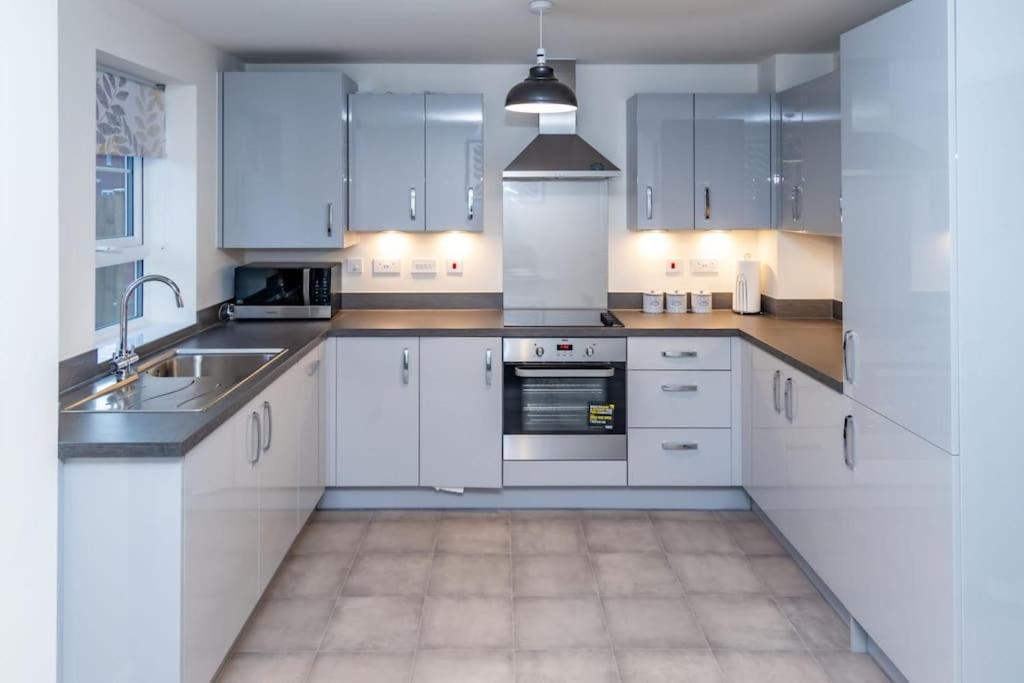 Vila Cozy 3 Bed Sasha House In Beeston Nottingham Exteriér fotografie
