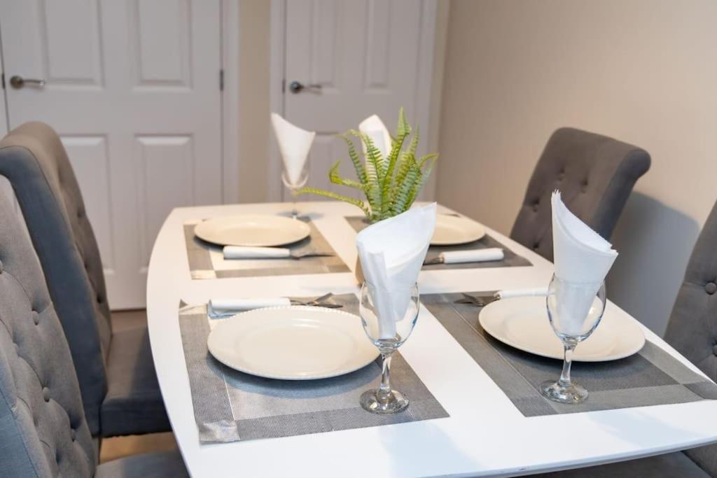 Vila Cozy 3 Bed Sasha House In Beeston Nottingham Exteriér fotografie